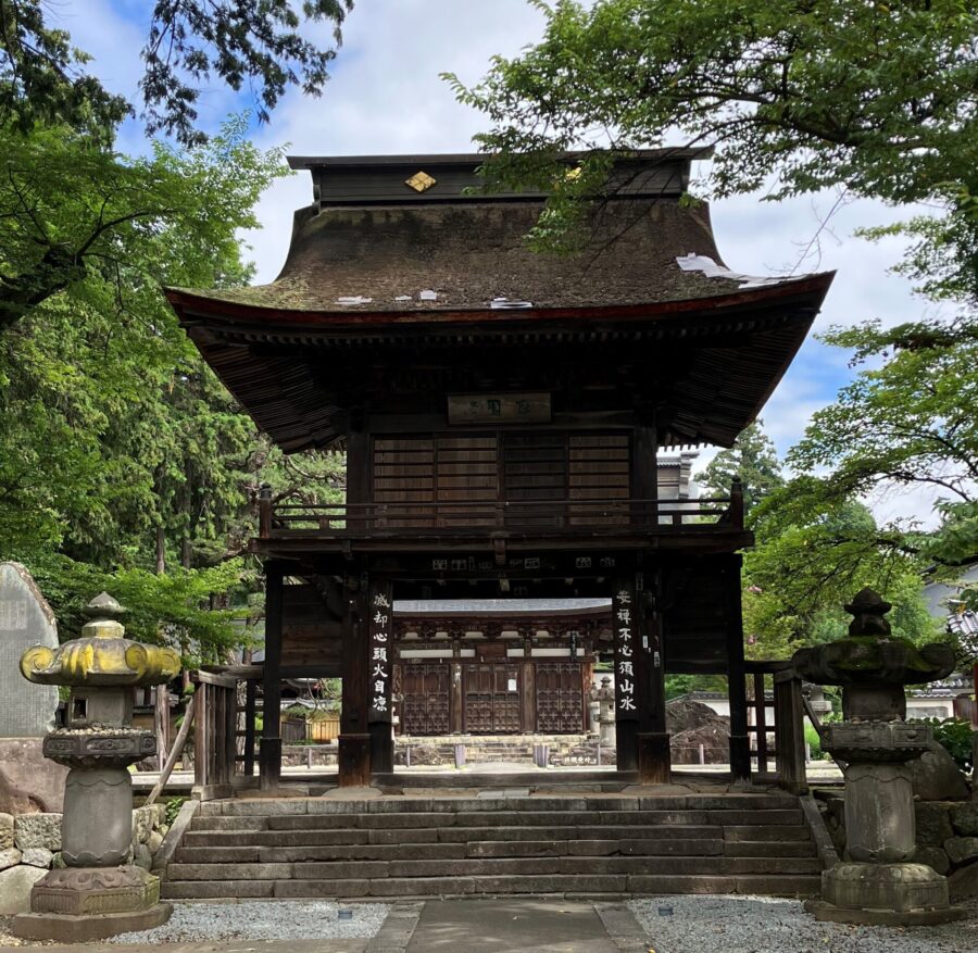 恵林寺　三門