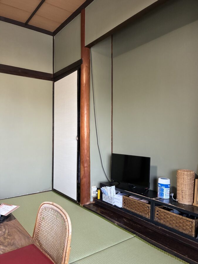 大黒屋貸し間内観