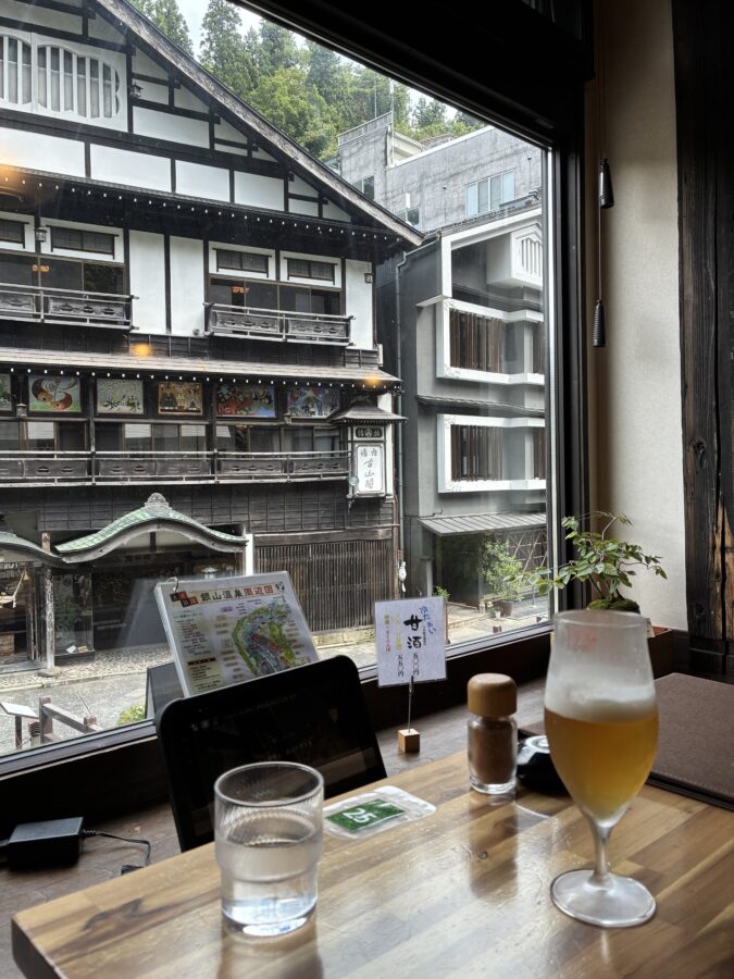 「そば処酒処伊豆の華」2階からの眺め