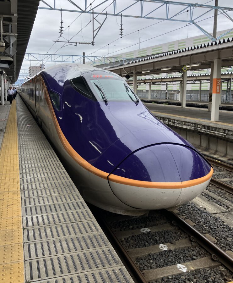 山形新幹線Ｅ８