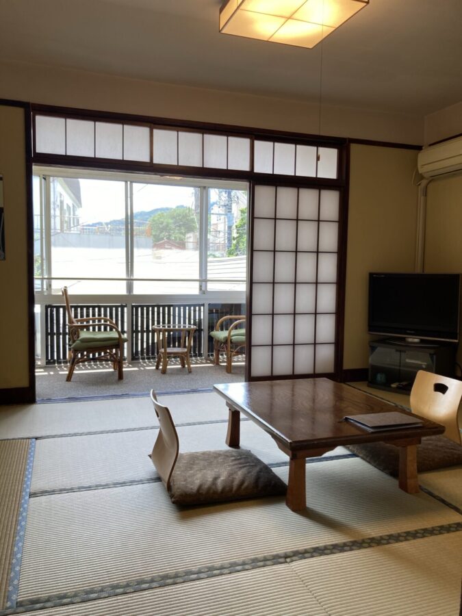 源泉宿ゆっくり 客室 和室 広縁付き