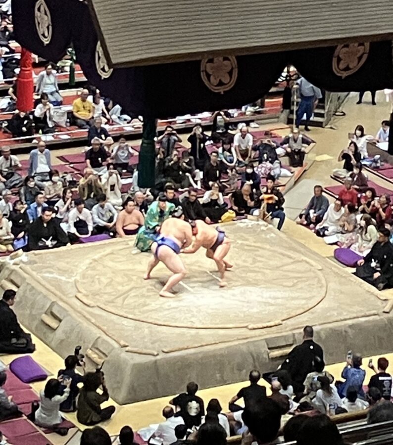 全日本力士選士権大会 両横綱による闕所の取り組み