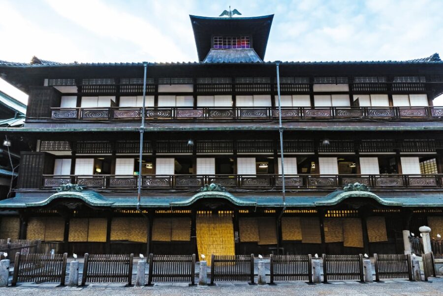 道後温泉本館 保存修理前