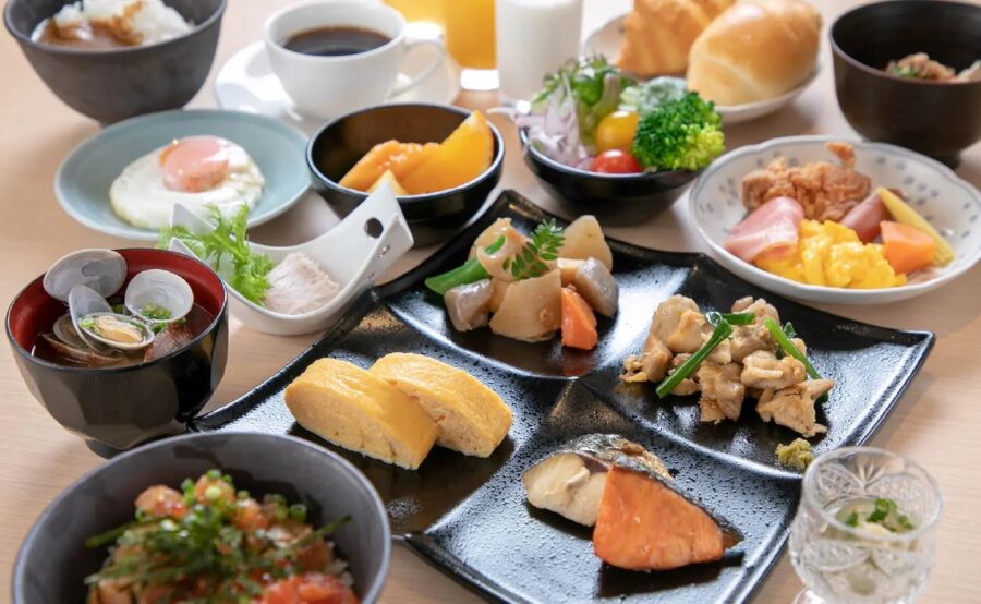 泰泉閣 朝食バイキング