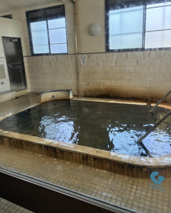田の湯、内観