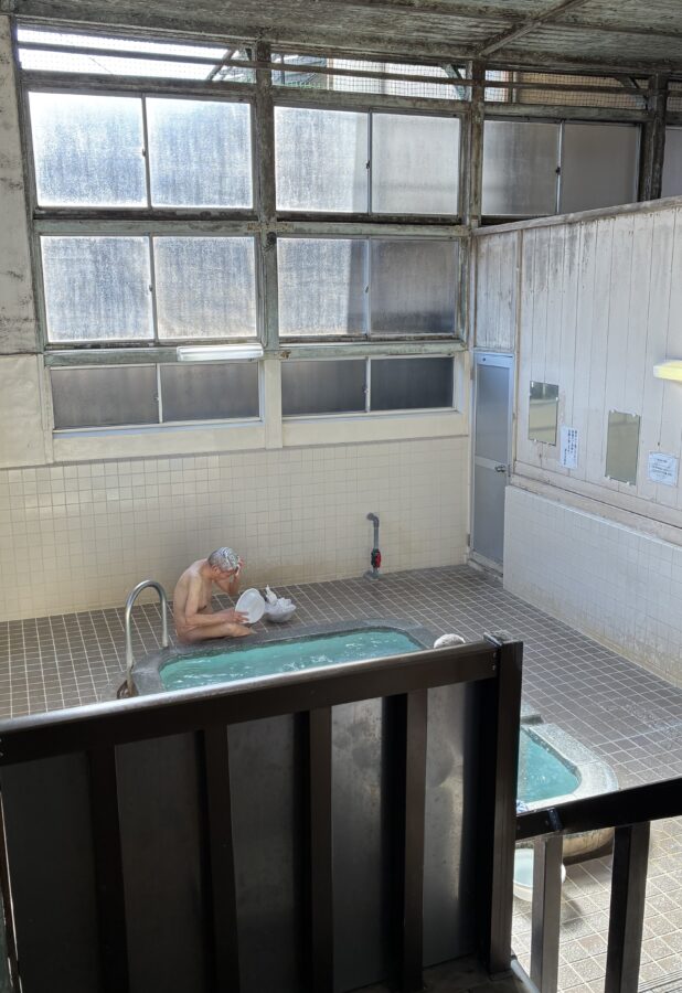 富士見温泉内観