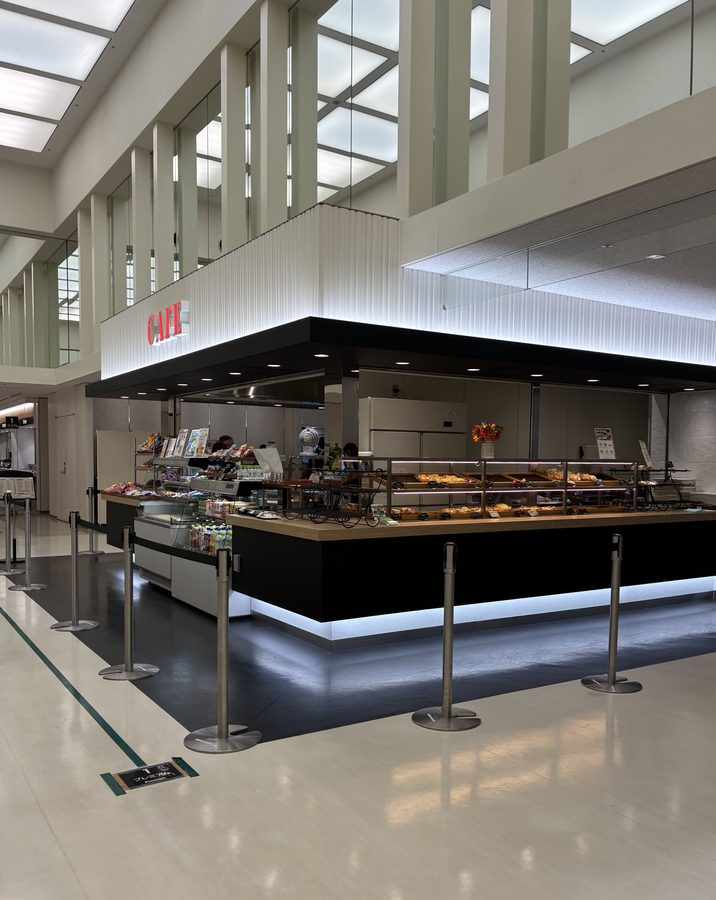 東京都庁　職員食堂　カフェ