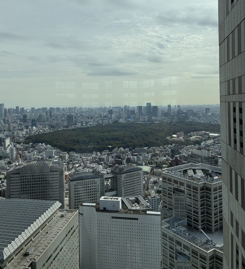 東京都庁展望室　眺望代々木公園・明治神宮